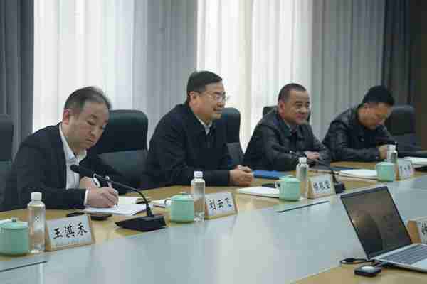 麗水市委常委、統(tǒng)戰(zhàn)部部長(zhǎng)樓瑯堅(jiān)一行蒞臨中立建設(shè)走訪(fǎng)調(diào)研